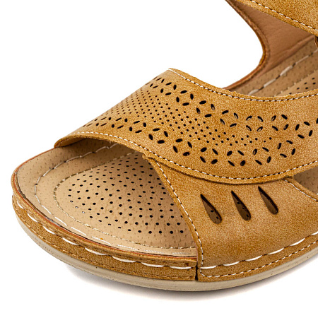 Сандалии Spur комп.кожа бежевый SZ589_01_03_PP
